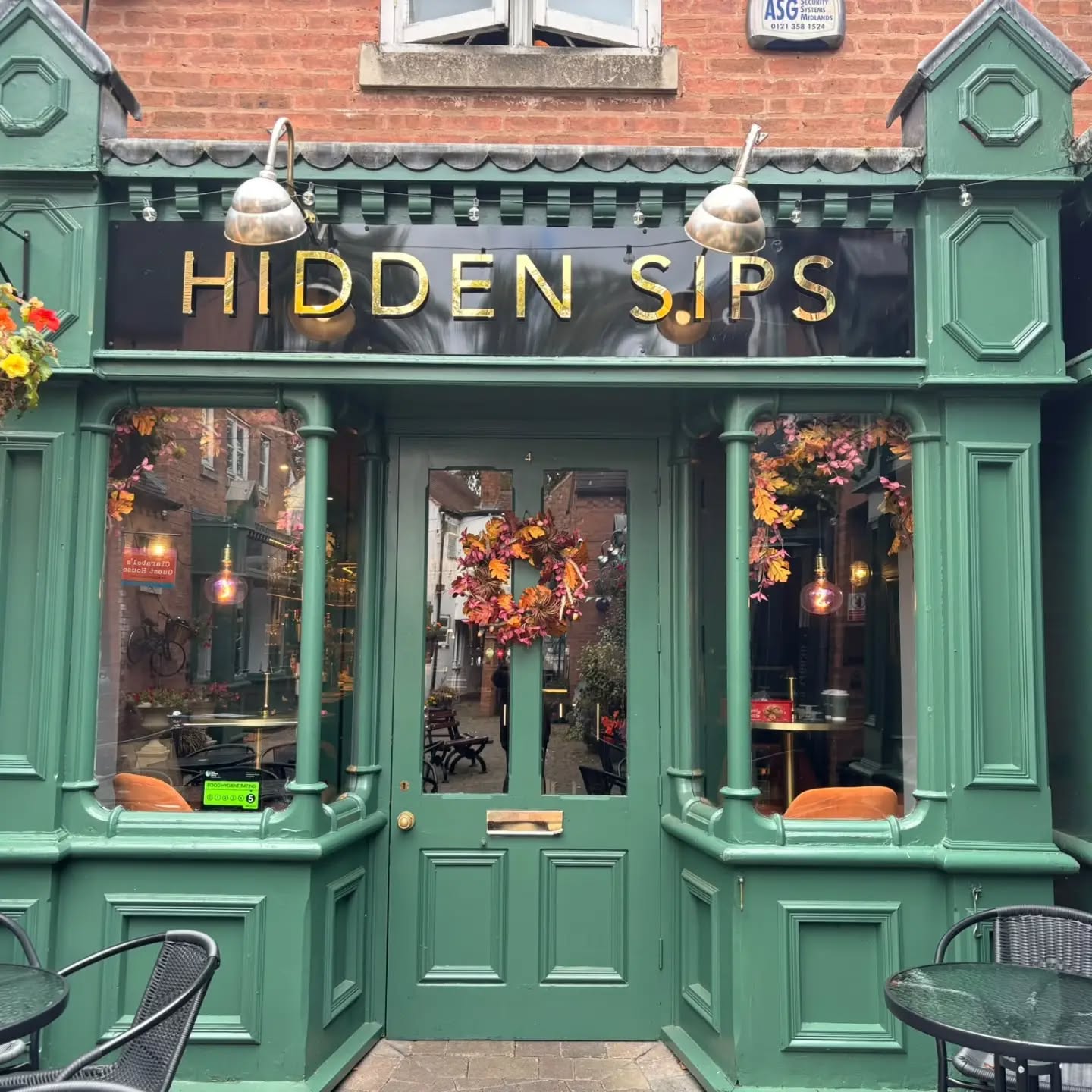 Hidden Sips cocktail bar shopfront on Walkers Way, Wombourne